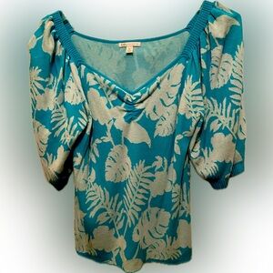 Lightweight sweater/blouse - size XL